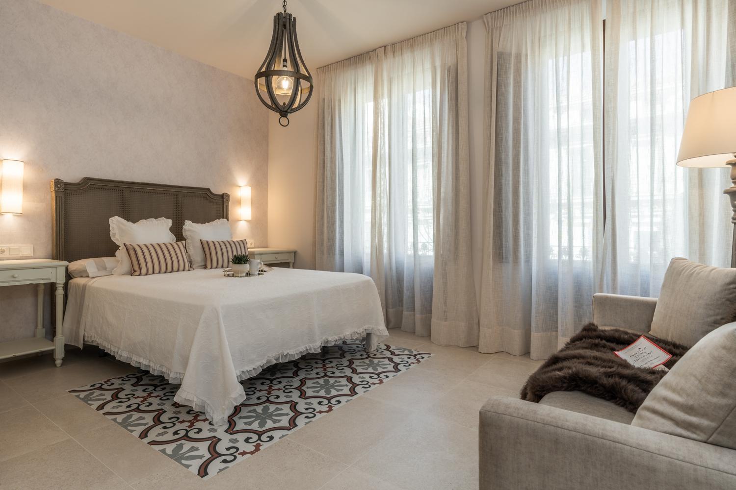 Gran Via Boutique By Florentia Homes Гранада Экстерьер фото